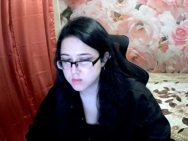 Live sex webcam photo for OverseerX #287982624
