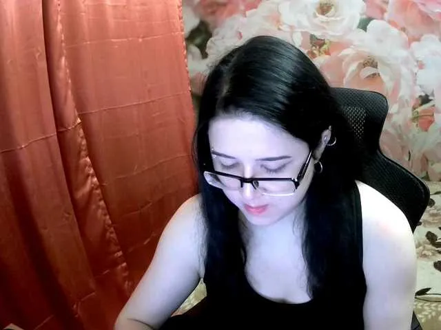 Live sex webcam photo for OverseerX #287982630