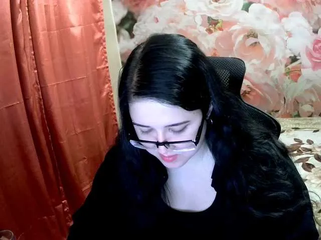 Live sex webcam photo for OverseerX #287982641