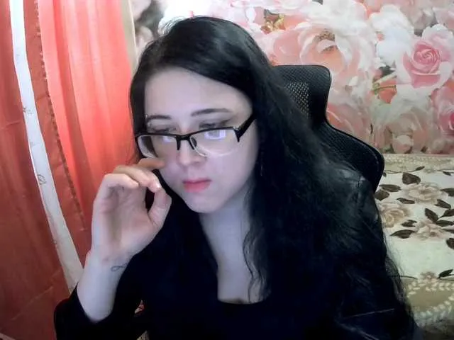 Live sex webcam photo for OverseerX #287982643