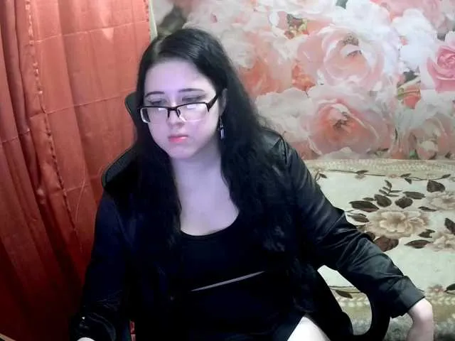 Live sex webcam photo for OverseerX #287982652