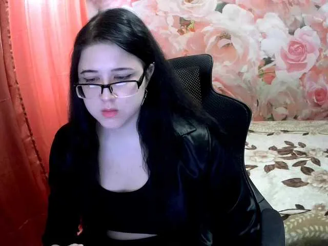 Live sex webcam photo for OverseerX #287982656