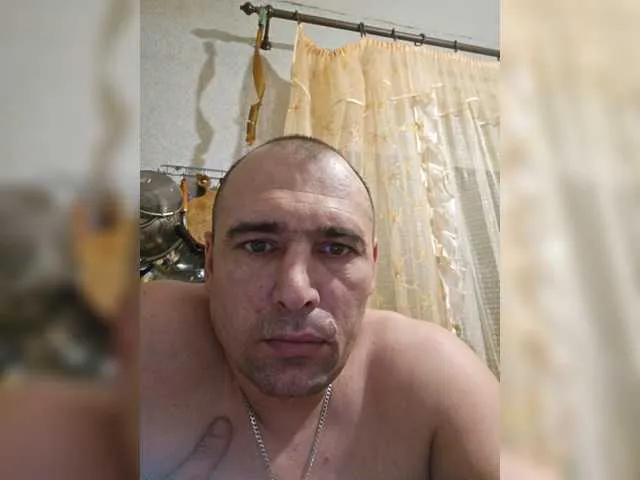 Live sex webcam photo for Owner200281 #277108356