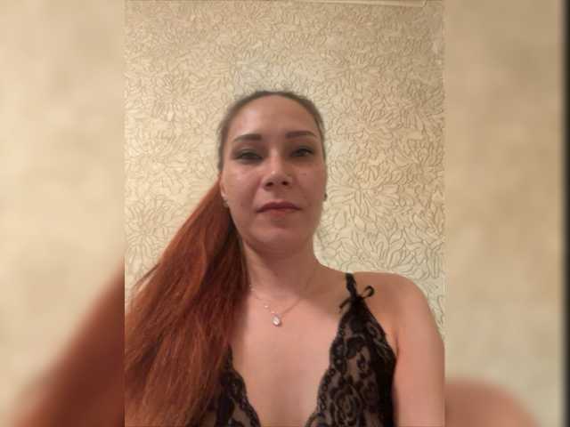 Live sex webcam photo for OxiiLove #275693676