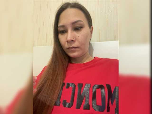 Live sex webcam photo for OxiiLove #275746745