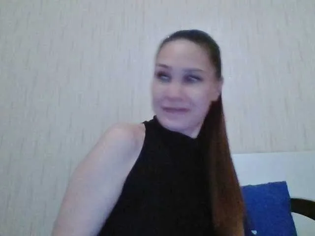 Live sex webcam photo for OxiiLove #275977051