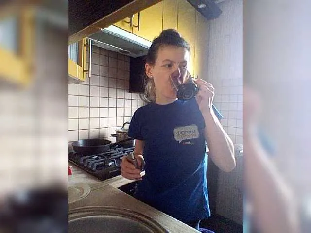 Live sex webcam photo for P-A-N-I-K-A #272239400