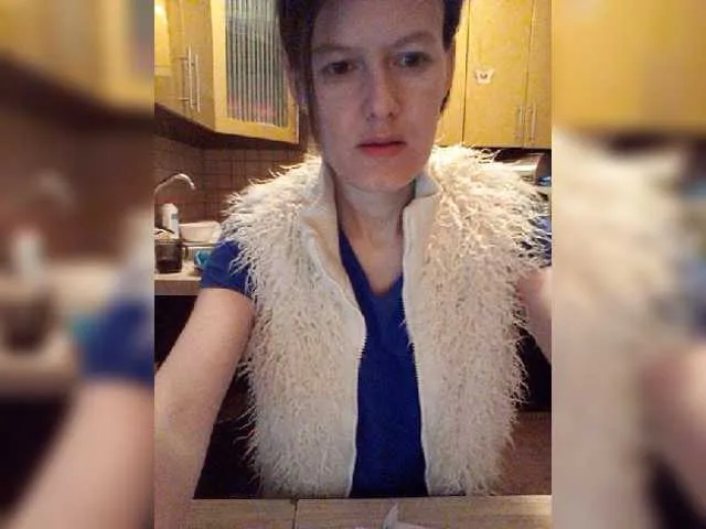 Live sex webcam photo for P-A-N-I-K-A #272491216