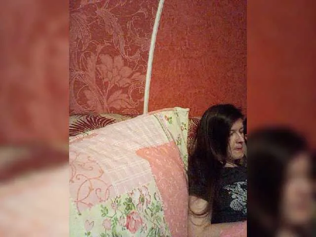 Live sex webcam photo for P-A-N-I-K-A #272515271