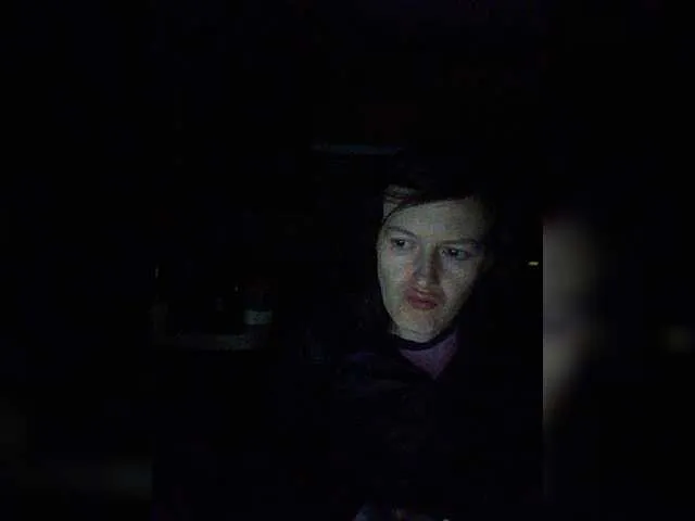 Live sex webcam photo for P-A-N-I-K-A #272645933