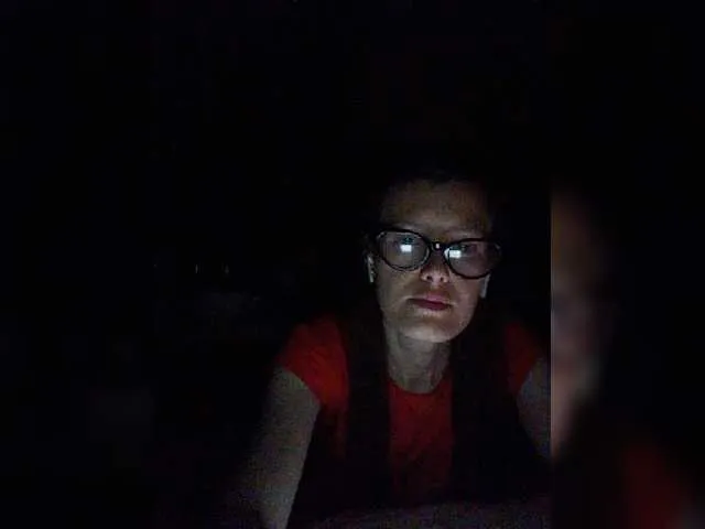 Live sex webcam photo for P-A-N-I-K-A #274215436