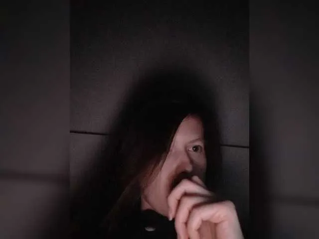 Live sex webcam photo for P-A-N-I-K-A #275687783