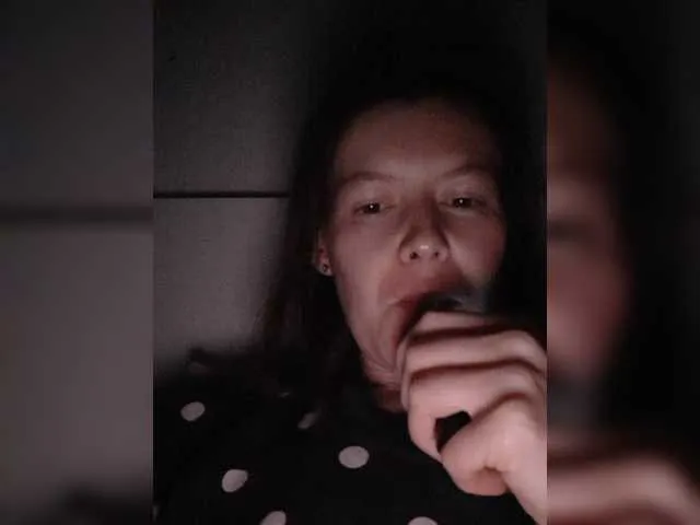 Live sex webcam photo for P-A-N-I-K-A #275752149