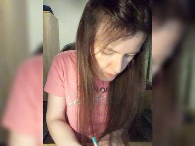 Live sex webcam photo for P-A-N-I-K-A #275773229