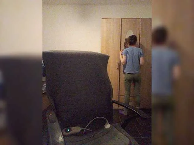 Live sex webcam photo for P-A-N-I-K-A #277832684