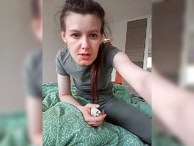 Live sex webcam photo for P-A-N-I-K-A #278020344