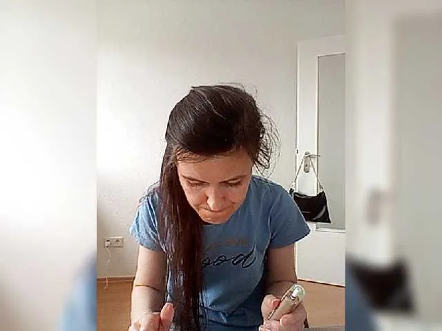 Live sex webcam photo for P-A-N-I-K-A #278049619