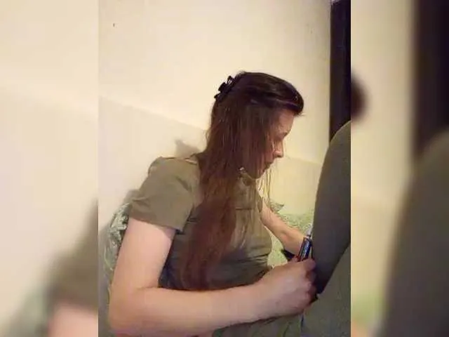 Live sex webcam photo for P-A-N-I-K-A #290251082