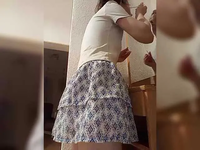 Live sex webcam photo for P-A-N-I-K-A #290282495