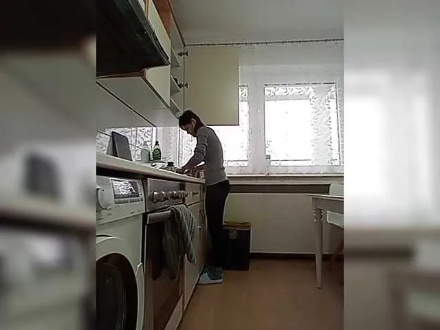 Live sex webcam photo for P-A-N-I-K-A #290340744