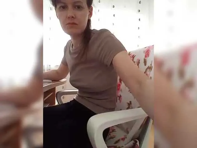 Live sex webcam photo for P-A-N-I-K-A #290375233