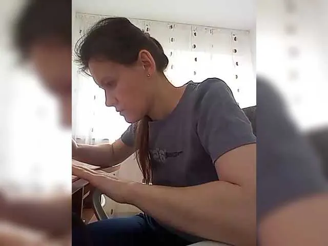 Live sex webcam photo for P-A-N-I-K-A #290393892