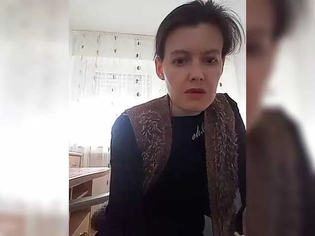 Live sex webcam photo for P-A-N-I-K-A #290696303