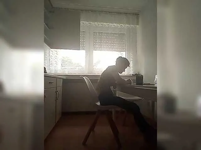 Live sex webcam photo for P-A-N-I-K-A #291097853