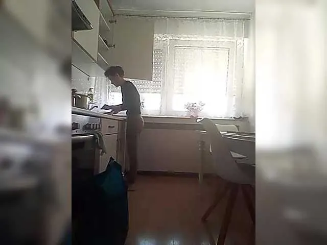 Live sex webcam photo for P-A-N-I-K-A #291246005