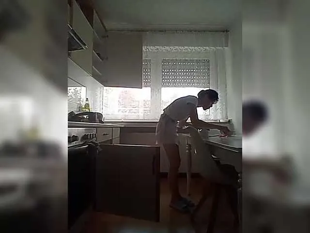 Live sex webcam photo for P-A-N-I-K-A #292055411