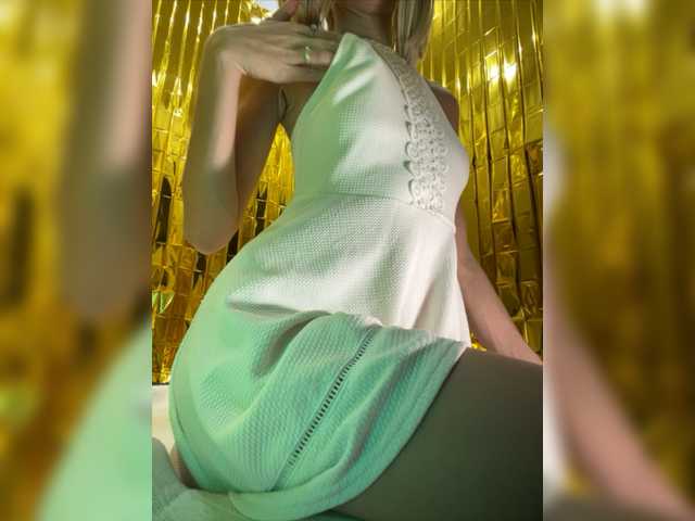 Live sex webcam photo for PANTEONA- #277354886