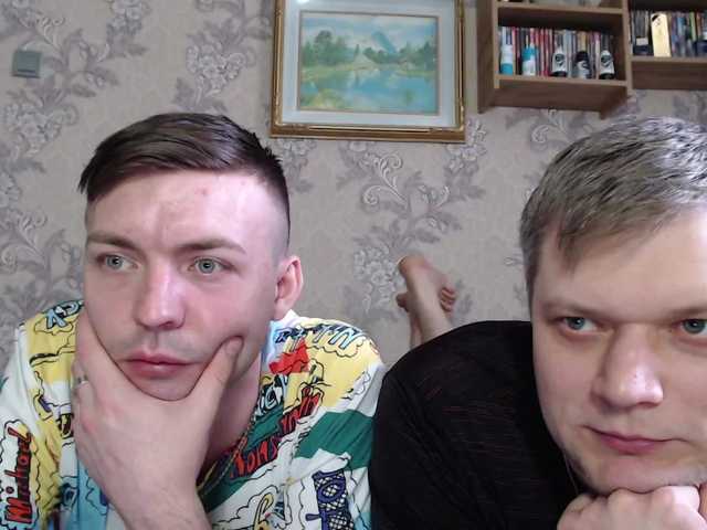 Live sex webcam photo for PARA15-25 #277488707