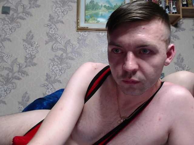 Live sex webcam photo for PARA15-25 #277490124