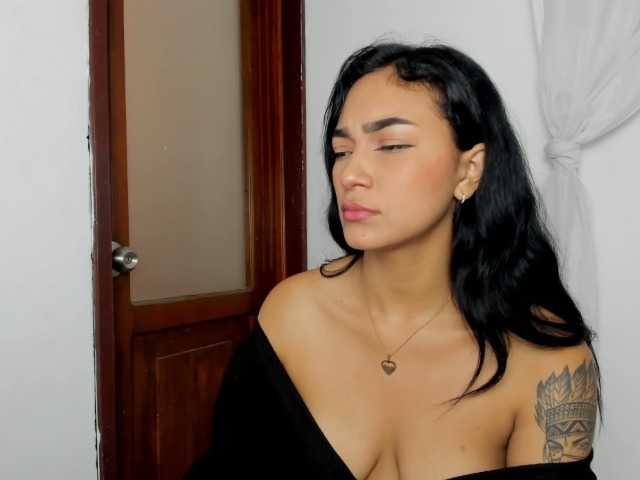 Live sex webcam photo for PARKERCINTHIA #276475377