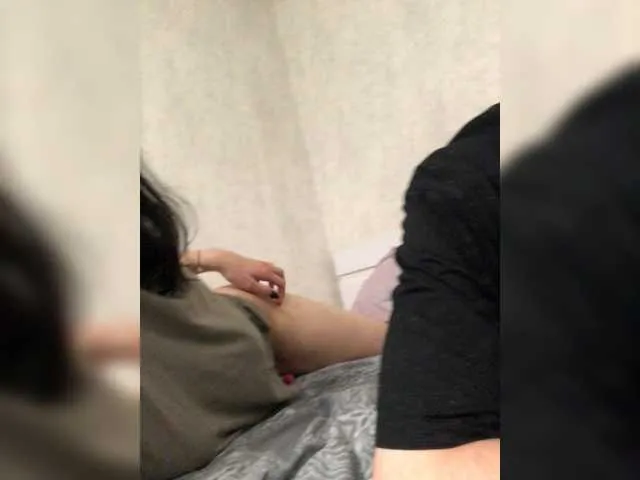 Live sex webcam photo for PARTYNEXTNEXT #273129295
