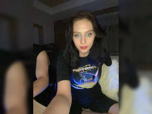 Live sex webcam photo for PARTYNEXTNEXT #273807134