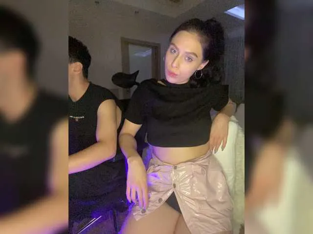 Live sex webcam photo for PARTYNEXTNEXT #274098938