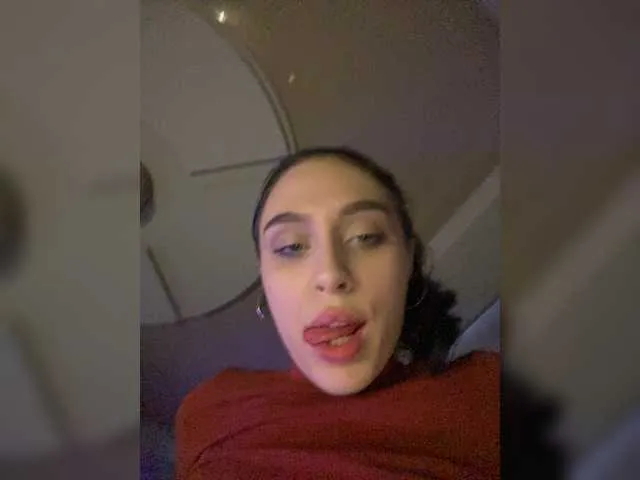 Live sex webcam photo for PARTYNEXTNEXT #274263446