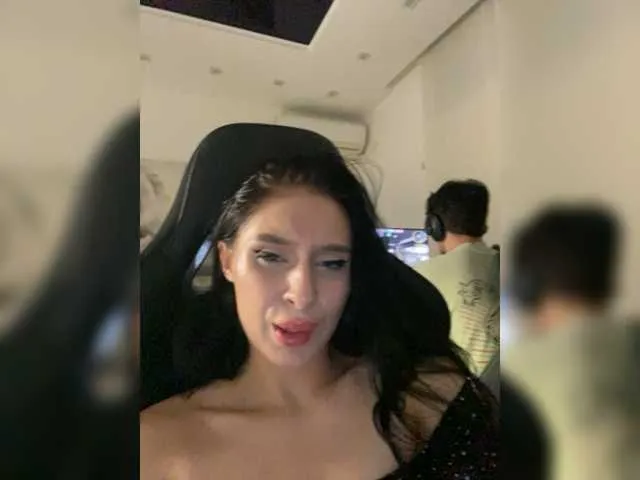 Live sex webcam photo for PARTYNEXTNEXT #276189323