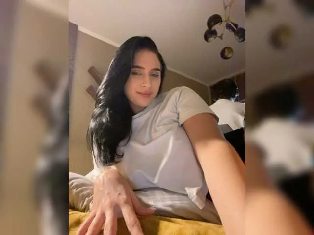 Live sex webcam photo for PARTYNEXTNEXT #276747452