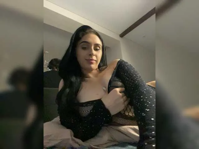 Live sex webcam photo for PARTYNEXTNEXT #276819596