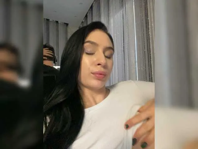 Live sex webcam photo for PARTYNEXTNEXT #277461208