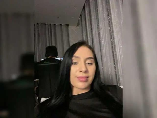Live sex webcam photo for PARTYNEXTNEXT #277680839