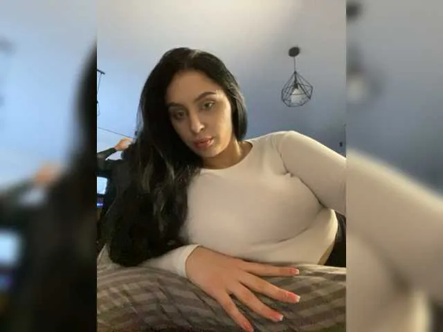 Live sex webcam photo for PARTYNEXTNEXT #277953886