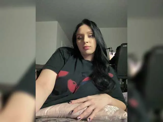 Live sex webcam photo for PARTYNEXTNEXT #289479078