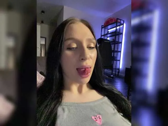 Live sex webcam photo for PARTYNEXTNEXT #290510678