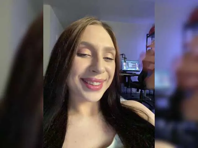 Live sex webcam photo for PARTYNEXTNEXT #291025952