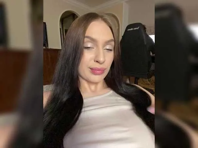 Live sex webcam photo for PARTYNEXTNEXT #291341686