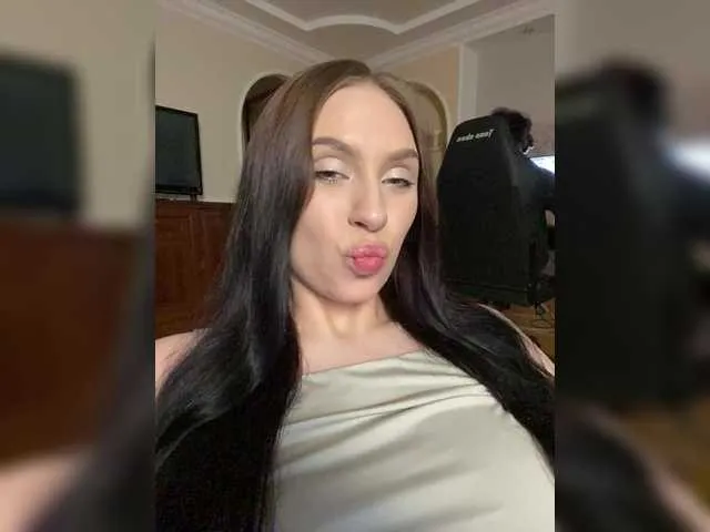 Live sex webcam photo for PARTYNEXTNEXT #291357554