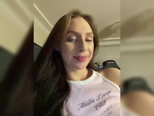 Live sex webcam photo for PARTYNEXTNEXT #291897525